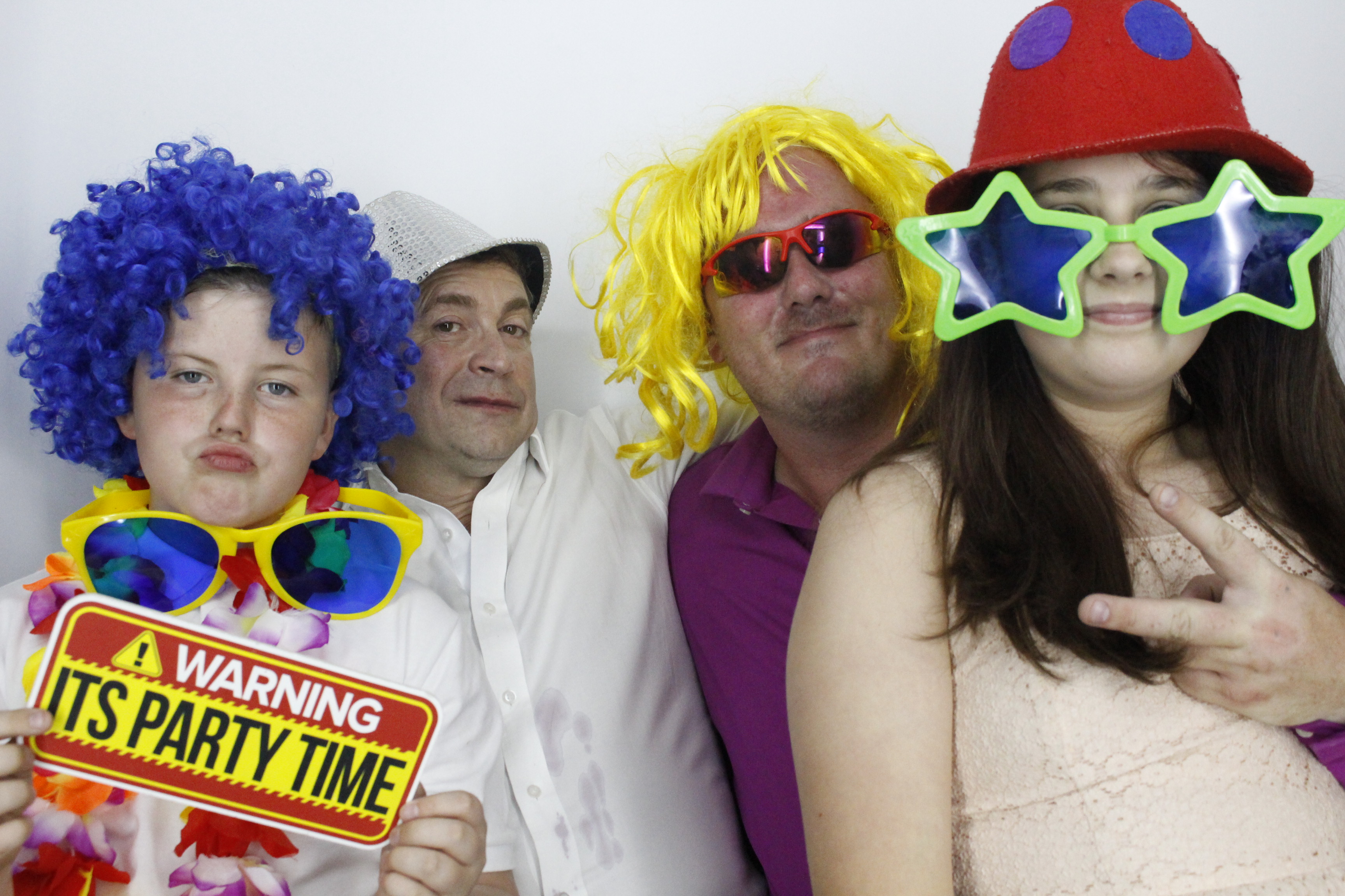 Sam & Rachel's Wedding | View more photos from the event at gallery.myphotoboothexperience.co.uk/u/MyPhotoBoothExperienceLtd/Sam-Rachels-Wedding